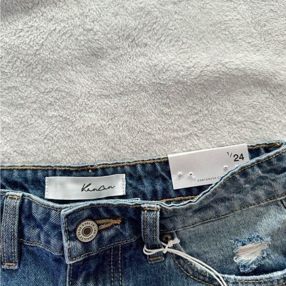 KANCAN HIGH RISE FRAYED HEM DENIM SHORTS Size 1 - Picture 4 of 4
